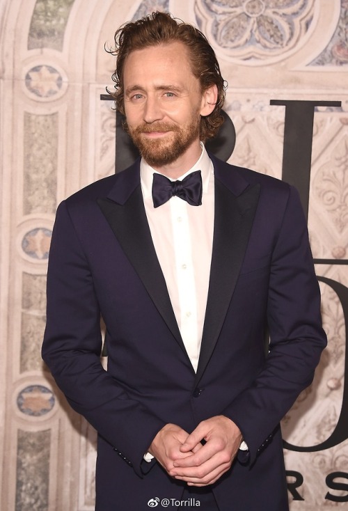 hiddlestonredalert:At the Ralph Lauren 50th Anniversary during...