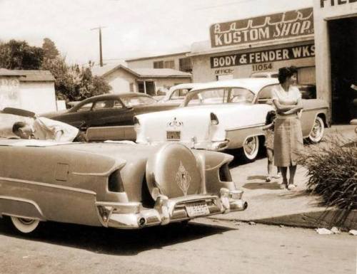 morbidrodz:More vintage cars, hot rods, and kustoms