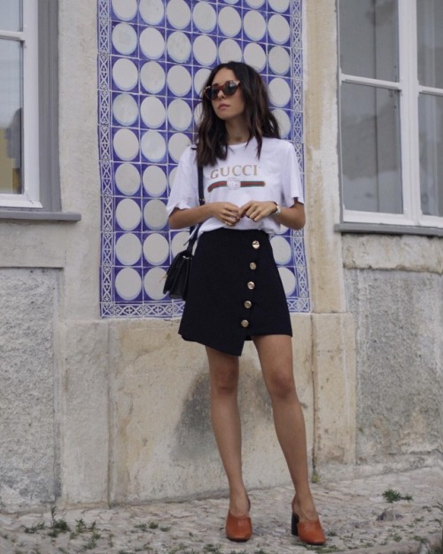 deborabrosa fashiion-gone-rouge pixie market celine gucci fashion blogger Button Asymmetric Black Mini Skirt