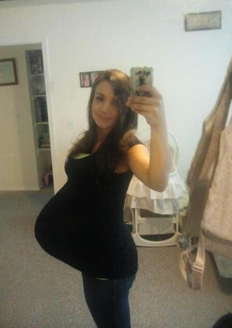 PreggoLove22