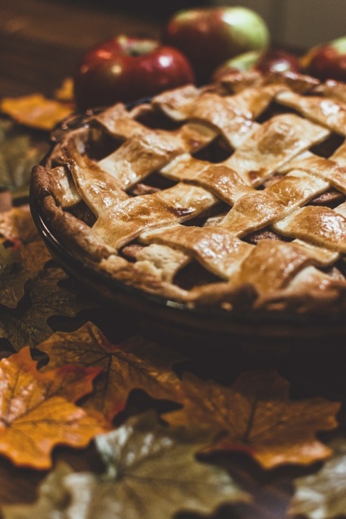 ffz3photography:Happy Pi Day! Apple pie made by the amazing...