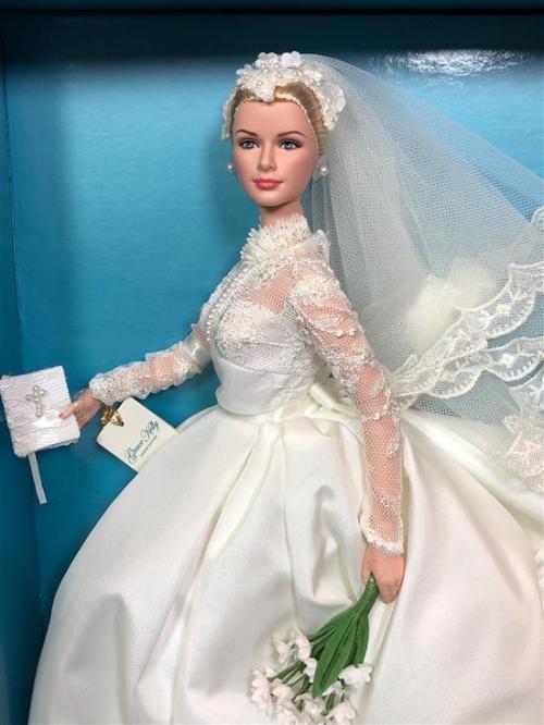 barbie grace kelly