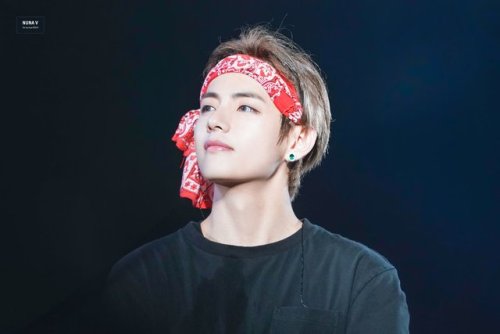 fykimtaehyung:© NUNA V | Do not edit. (1,2)