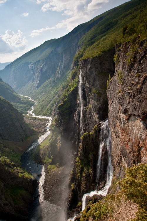 breathtakingdestinations:Vøringsfossen - Norway (by Oddgeir...