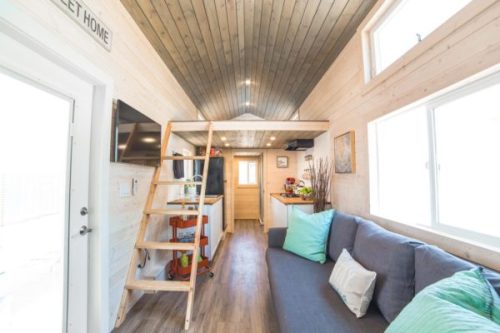 dreamhousetogo:The Bunkhouse by Uncharted Tiny Homes