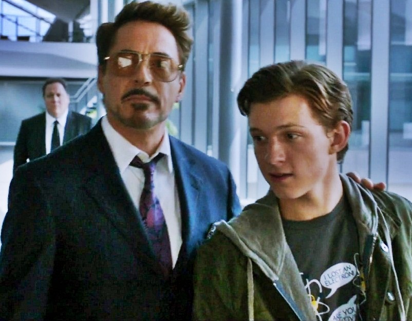 RDJ FAN PAGE!!! TEAM DOWNEY!!! — RDJ/ Tony Stark! Tony Stark/ RDJ DADDY ...