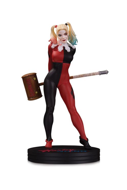 black and white harley quinn statue