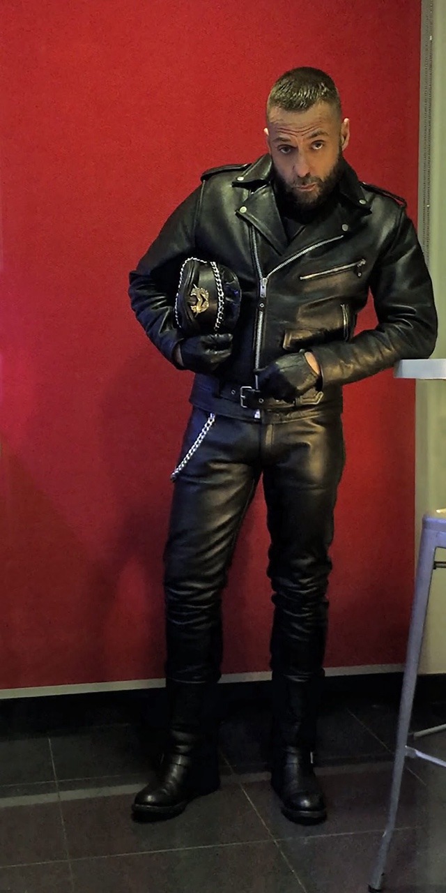 Leather, Cigars, Gloves and more — leatherfrankbcn Leather Full