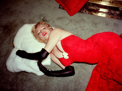 infinitemarilynmonroe:Marilyn Monroe photographed by Gene...