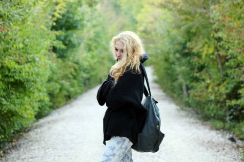 aliberarelemaree path amazing landscapes green blonde details light photography canon