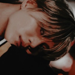 ✦ ʟᴇᴇ ᴛᴀᴇᴍɪɴ —
