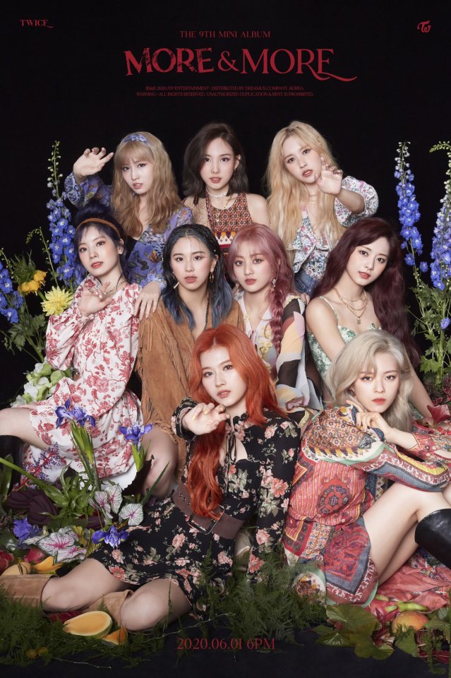 TWICE(트와이스) "MORE & MORE" CONCEPT PHOTO