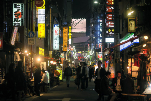 japan tokyo shinbashi bars restaurants night cool japan