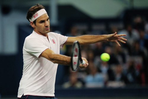 Roger Federer defeats Daniil Medvedev in the second round of the...