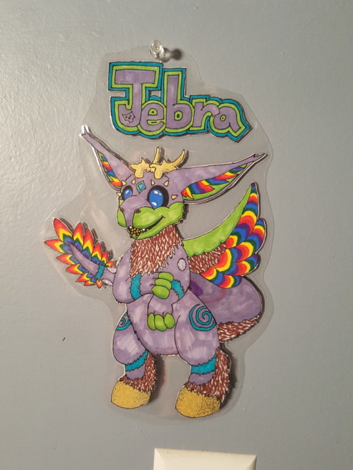 I made my wife’s first badge.#furryart #furry #cute...