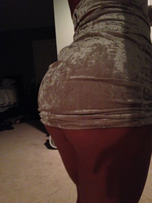 She sent this pic to her BBC in ATL while she was getting...