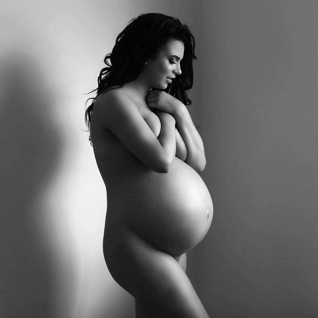 Beautiful Pregnant Woman Ndhanks