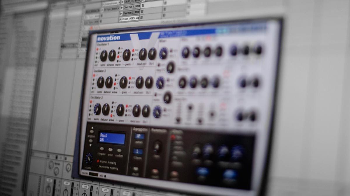Novation V-Station v2-5 WIN-MAC x86 x64 Novation V-Station v2-5 WIN-MAC x86 x64