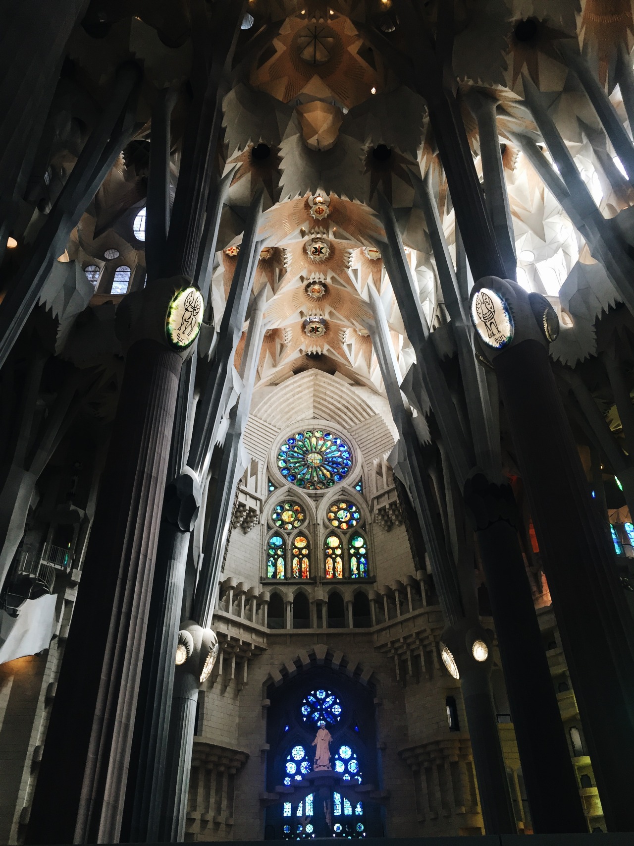 The Design Nerd Interior Detail Of La Sagrada Familia