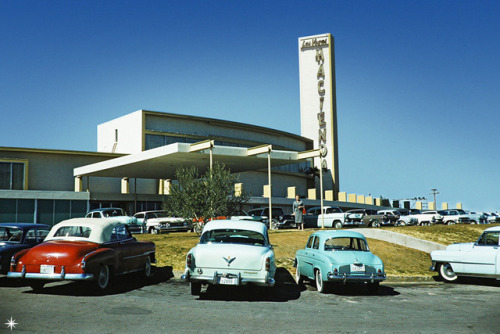 vintagelasvegas:Hacienda, 1960