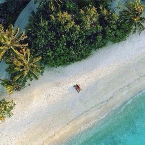 hipindie:beach