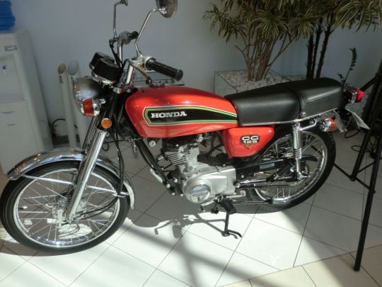 Primeira Honda CG 125