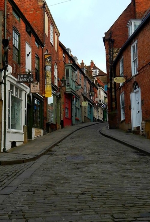 England architecture lincoln medieval medieval architecture cobbled street street cobbled lane cobbledstone cobbledstreets road steep hill cathedral quarter georgian architecture victorian architecture lincoln streets lincoln uk lincolnshire uk uk travel travel travel photography europe great britain united kingdom submission