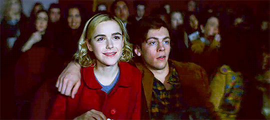 [Image: tumblr_ph78a8X8Js1x4bvwto1_540.gif]