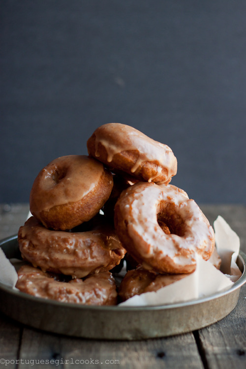 sweetoothgirl:Pumpkin Doughnuts with Buttermilk Spiced Glaze