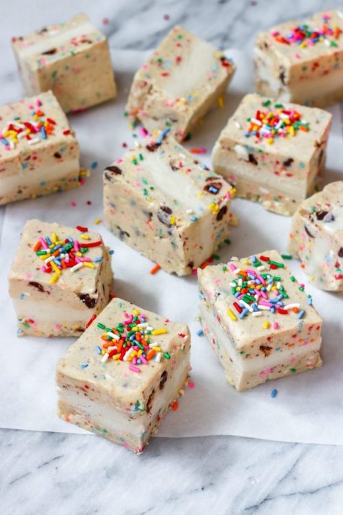 fullcravings:Vegan Funfetti Cookie Dough Ice Cream Sandwiches