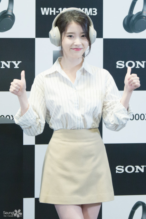 iumushimushi:180920 IU at Sony Headphone WH-1000XM3 Product...