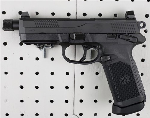 FN FNX-45 TacticalThe fully-equipped version of the FNX-45, the...