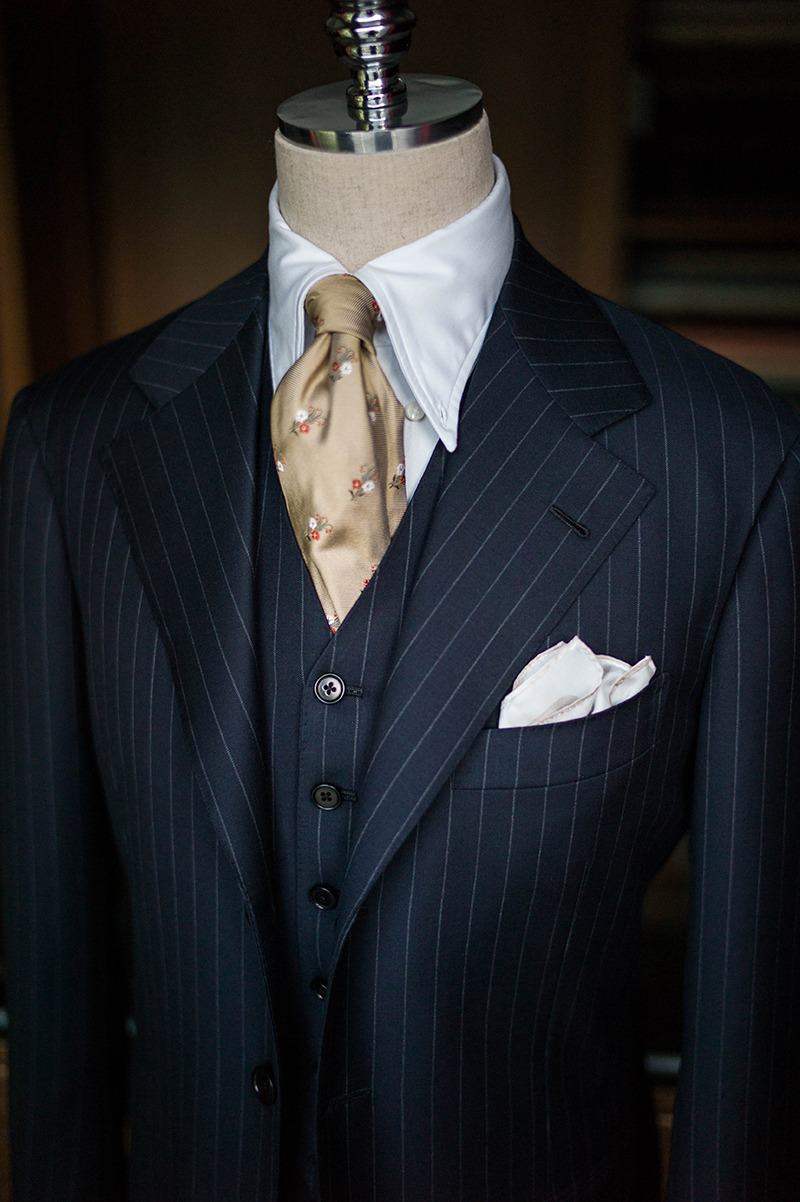 suit with button down collar shirt