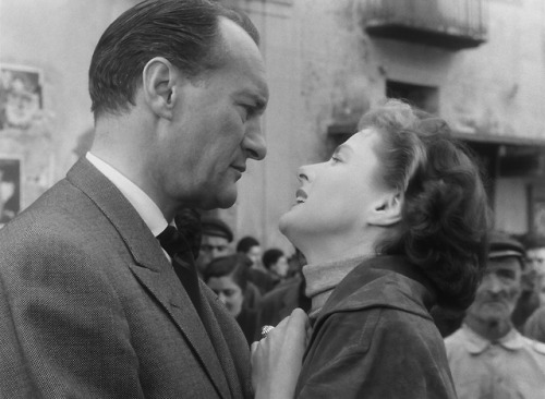 The beautiful and incomparable Ingrid Bergman receives a hair...