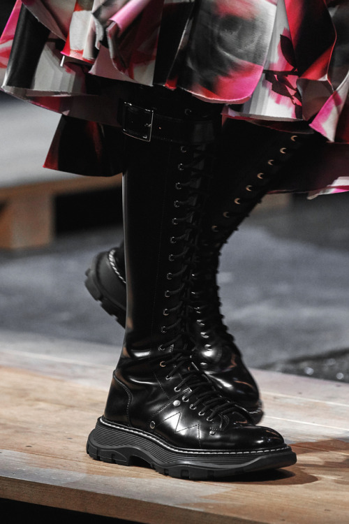 runwayandcouture