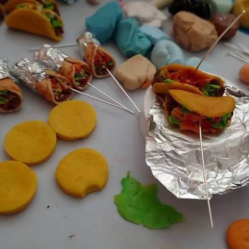 tacos wip screamingintothevoid foodjewelry foodart burritos miniatures mexicanfood