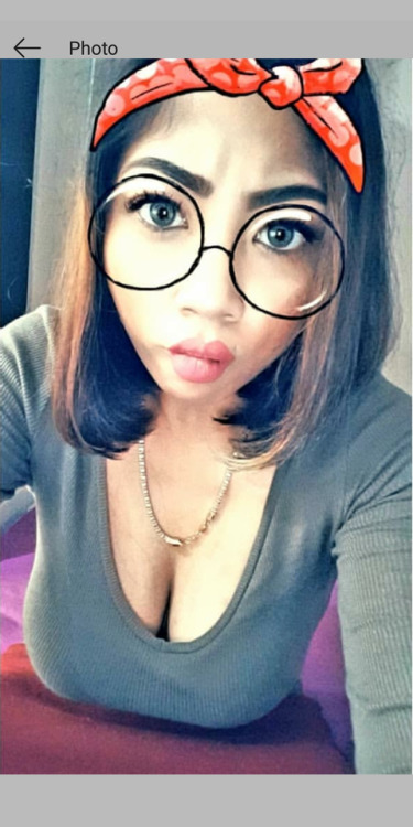 tetekchixsg:Chix tetek baik