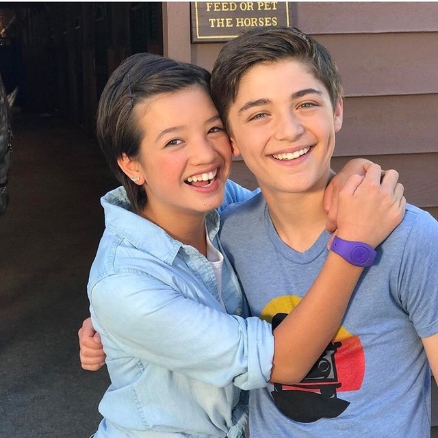 Asher Angel and Peyton Elizabeth Lee : The Chill Grill