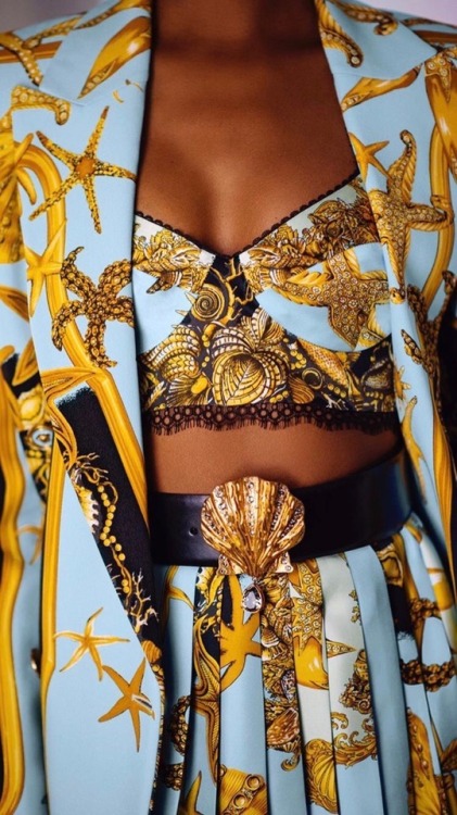 analife:Versace // Ready to Wear - Spring 2018