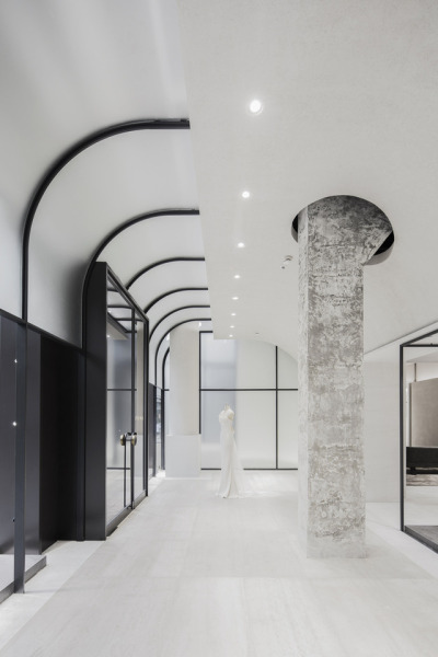 Shine Moda Flagship Store / Atelier tao+cph: Zhonghai Shen