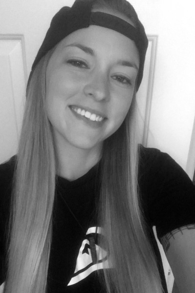 Bw To Hide My Sunburn Bw To Hide My Sunburn