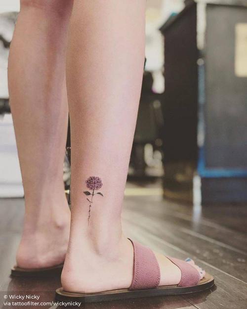 By Wicky Nicky, done at West 4 Tattoo, Manhattan.... ankle;facebook;flower;hydrangea;illustrative;nature;small;twitter;wickynicky