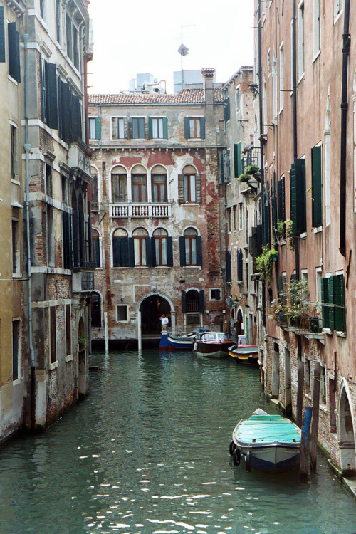 breathtakingdestinations:Venice - Italy (by Ib Aarmo) 