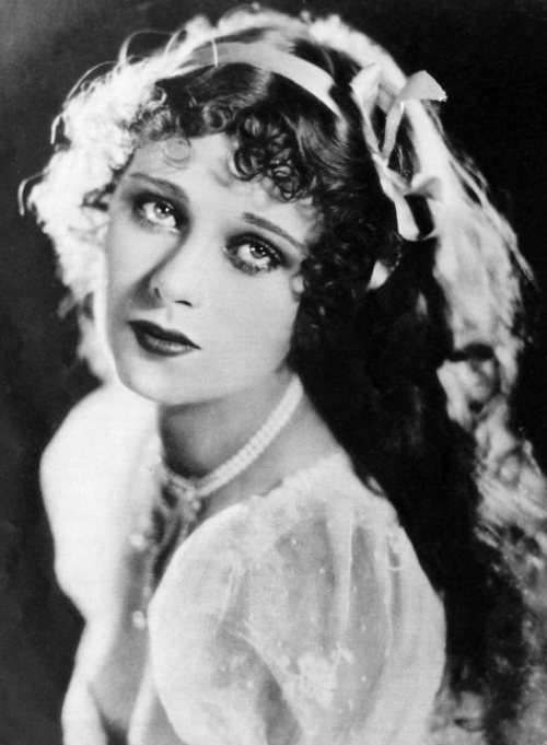 dolores costello on Tumblr