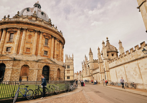 jacindaelena: Vivienne Gucwa || Oxford 