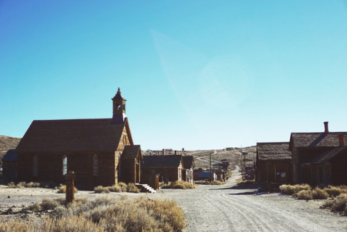 stepontotheplanet:Bodie Ghost Town, California