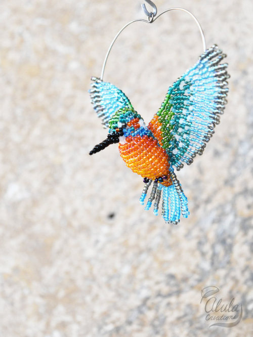 sosuperawesome:Beaded Bird Suncatchers, by Alula Creations on...