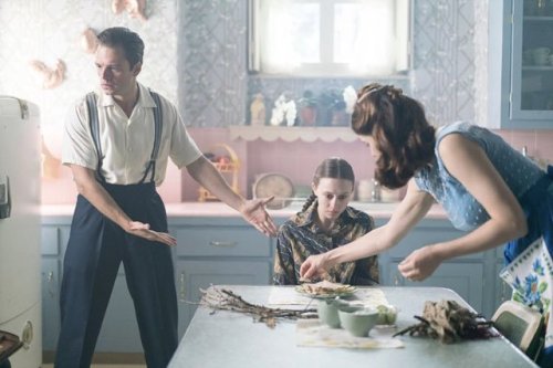 elves-n-angels:Stills of “We Have Always Lived in the Castle”. +