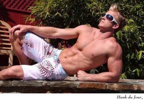 Your Hunk of the Day: James Ellis http://hunk.dj/7407