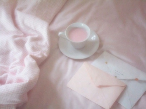 fortheloveofcare:Pastel Pink Filianistic Lesbian Moodboard...